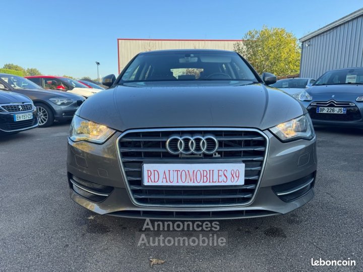 Audi A3 Sportback 16 TDI 110 CH ATTRACTION - 2