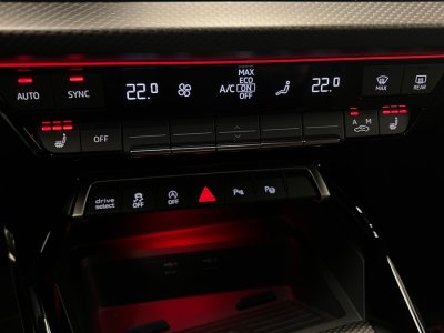 Audi RS3 8Y 25 TFSI 400 ch / Bang & Olusfen / CarPlay / Caméra / Matrix LED / Affihage tête Haute   - 16
