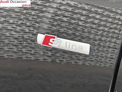 Audi A4 Avant 40 TDI 204 S tronic 7 S line   - 37