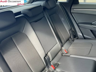 Audi Q3 45 TFSIe 245 ch S tronic 6 S line   - 7
