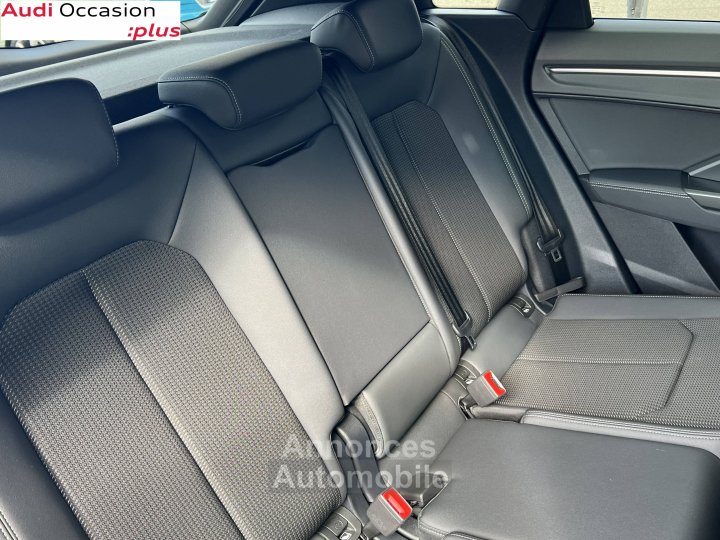 Audi Q3 45 TFSIe 245 ch S tronic 6 S line - 7