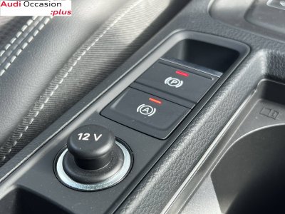 Audi Q3 45 TFSIe 245 ch S tronic 6 S line   - 25