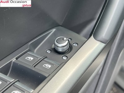 Audi Q3 45 TFSIe 245 ch S tronic 6 S line   - 33
