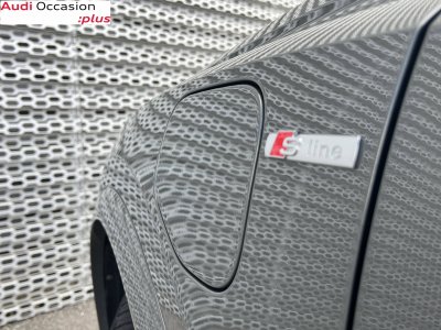 Audi Q3 45 TFSIe 245 ch S tronic 6 S line   - 45