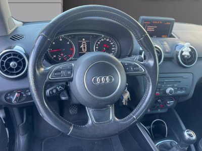 Audi A1 16 TDI 105 Ambition Luxe   - 10