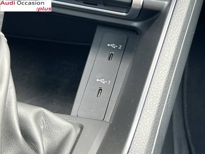 Audi Q3 35 TDI 150 ch S tronic 7 S line   - 24