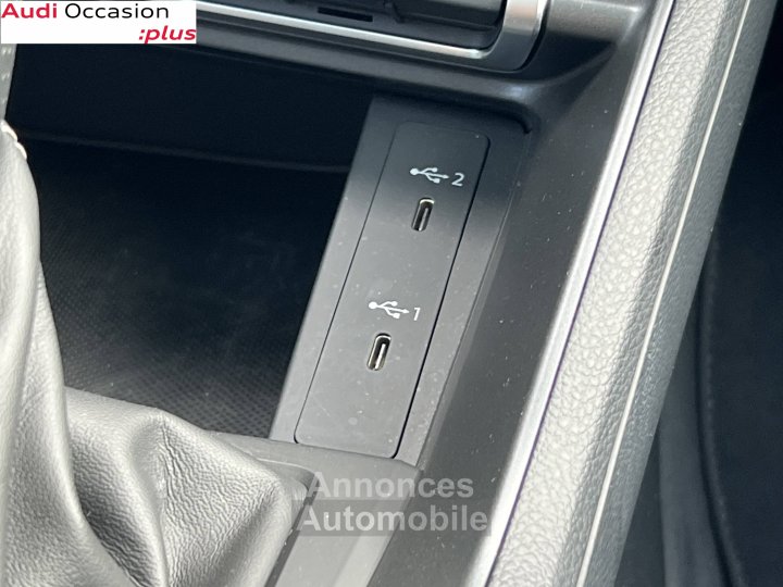 Audi Q3 35 TDI 150 ch S tronic 7 S line - 24