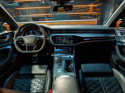 Audi RS6 RS6-R ABT 40l V8 740ch   - 31