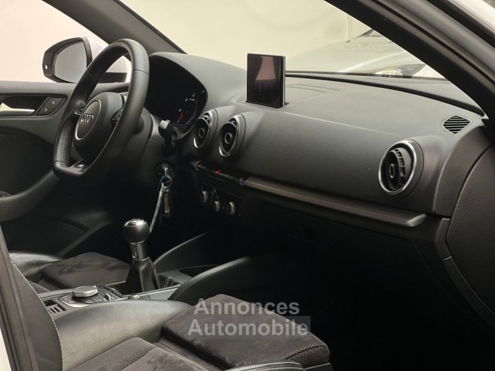 Audi A3 Sportback 20 TDI 184CH S-LINE QUATTRO - 11