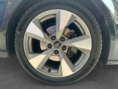 Audi A3 Sportback 35 TFSI CoD 150 S tronic 7 Midnight Series   - 7
