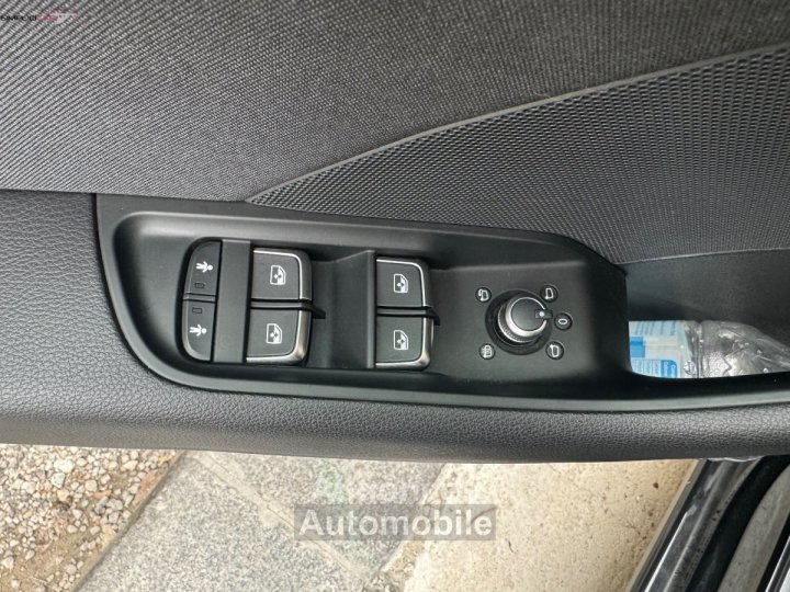 Audi A3 Sportback 35 TFSI CoD 150 S tronic 7 Midnight Series - 20