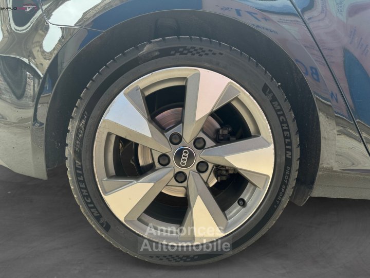 Audi A3 Sportback 35 TFSI CoD 150 S tronic 7 Midnight Series - 27
