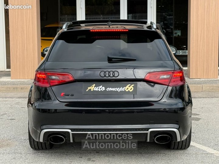 Audi RS3 Sportback 25 TFSI Turbo QUATTRO 367ch Stronic 7 - 3