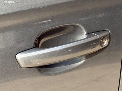 Audi A3 III (2) BERLINE 15 TFSI 150 COD S line tronic 7 + CARPLAY SIEGES AV CHAUFFANTS CAM   - 20