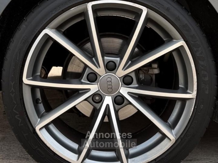 Audi A3 III (2) BERLINE 15 TFSI 150 COD S line tronic 7 + CARPLAY SIEGES AV CHAUFFANTS CAM - 21