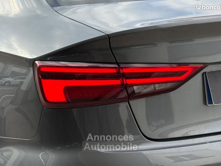 Audi A3 III (2) BERLINE 15 TFSI 150 COD S line tronic 7 + CARPLAY SIEGES AV CHAUFFANTS CAM - 25