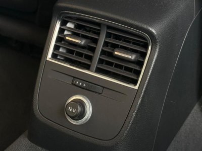 Audi A3 III (2) BERLINE 15 TFSI 150 COD S line tronic 7 + CARPLAY SIEGES AV CHAUFFANTS CAM   - 28