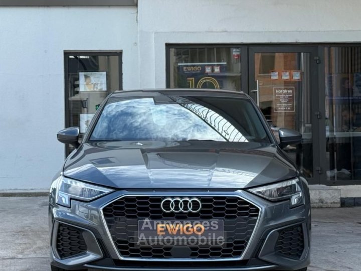 Audi A3 Sportback IV 35 TDI 150 S line tronic 7 + CARPLAY ACC SIEGES CHAUFFANTS PACK AMBI - 7
