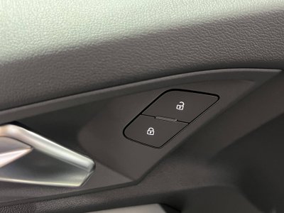 Audi A3 Sportback TFSI e Hybride rechargeable 204 S tronic 6 S line   - 15