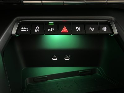 Audi A3 Sportback TFSI e Hybride rechargeable 204 S tronic 6 S line   - 64