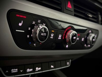 Audi A5 Sportback 20TDi S-LINE-1ERPRO-COCKPIT-CAMERA-PDC - 22