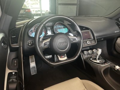Audi R8 Spyder Quattro 52 V10 FSI BV S-tronic 525 ch Garantie 12 mois - 9