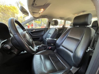 Audi A3 Sportback 16 TDI 105 FAP Ambition Luxe / Distribution a jour   - 14