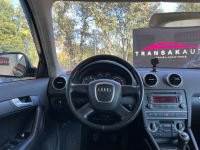 Audi A3 Sportback 16 TDI 105 FAP Ambition Luxe / Distribution a jour   - 23