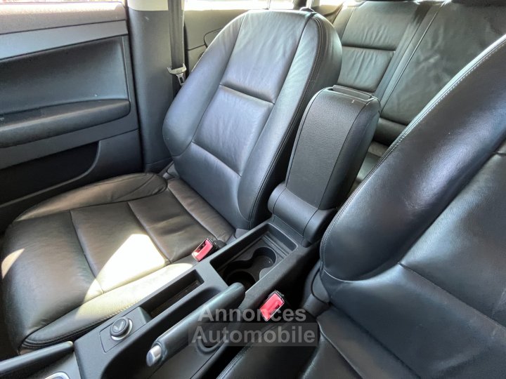 Audi A3 Sportback 16 TDI 105 FAP Ambition Luxe / Distribution a jour - 30