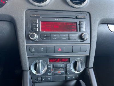 Audi A3 Sportback 16 TDI 105 FAP Ambition Luxe / Distribution a jour   - 38