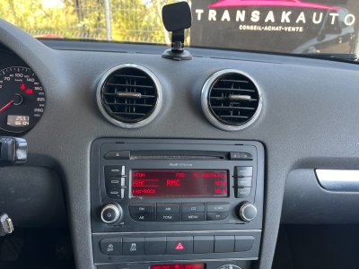 Audi A3 Sportback 16 TDI 105 FAP Ambition Luxe / Distribution a jour   - 39