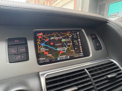 Audi Q7 42 V8 TDI 340 Quattro S Line Tiptronic A / TOIT OUVRANT / 7 PLACES   - 25