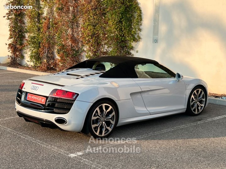 Audi R8 Spyder 52 v10 fsi 525 r-tronic - 2