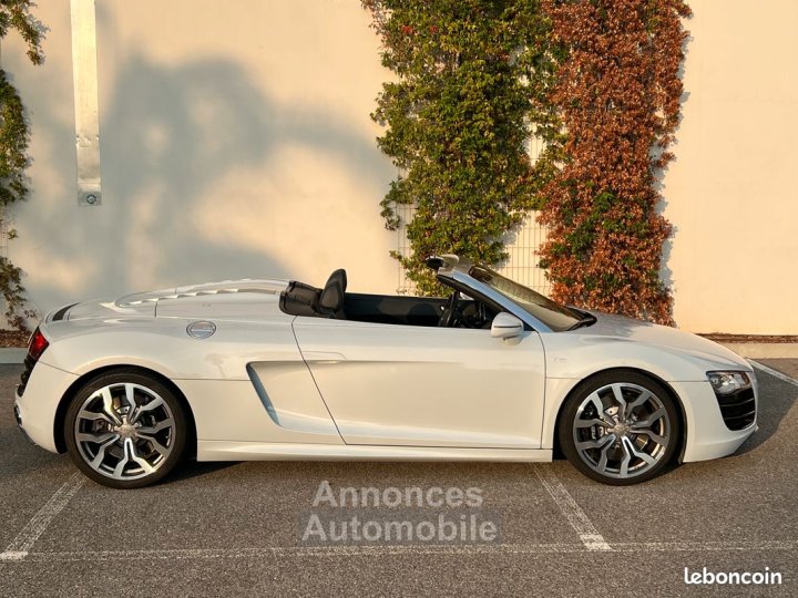 Audi R8 Spyder 52 v10 fsi 525 r-tronic - 10