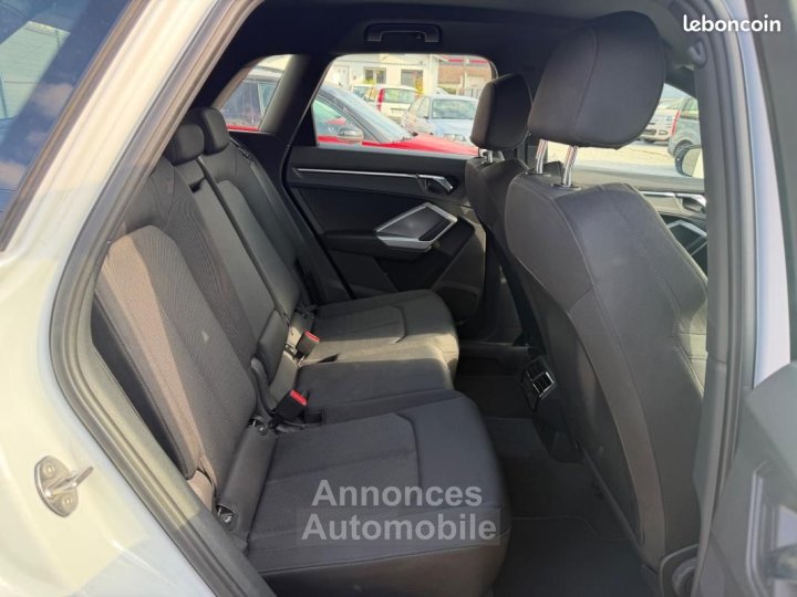 Audi Q3 15 35 TFSI 150 ch S-LINE DESIGN BVA VIRTUAL CARPLAY CAMERA - 23