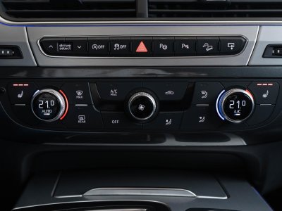 Audi SQ7 Quattro 40 V8 TDI clean diesel 435 Tiptronic 7places   - 16