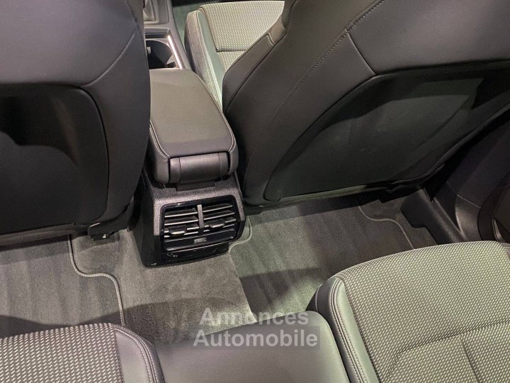 Audi Q3 Sportback 35 TFSI 150 ch S tronic 7 S line - 29