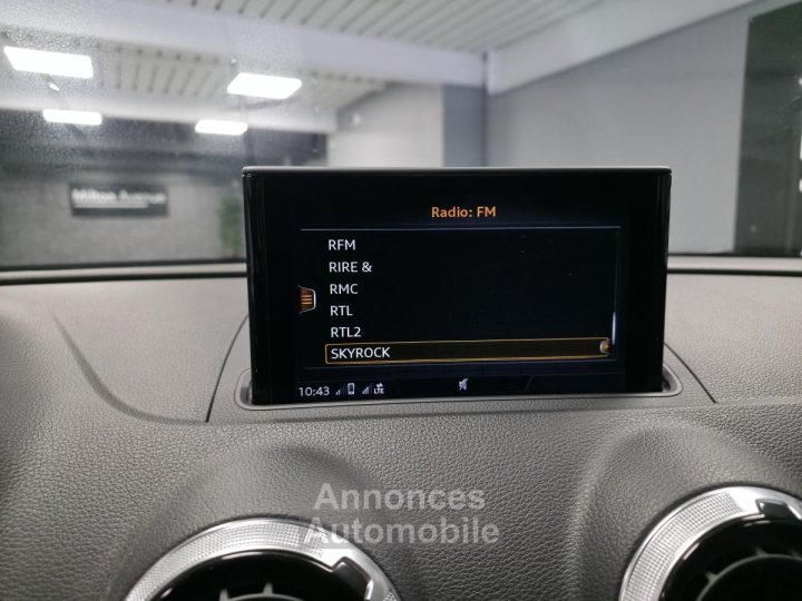 Audi A3 Cabriolet 15 35 TFSI 150 BV S-Tronic 7 S Line - 25