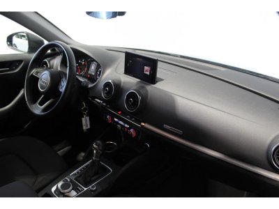 Audi A3 Sportback 20 TDI - 150 - BV S-Tronic 7 8V Business Line PHASE 2   - 11