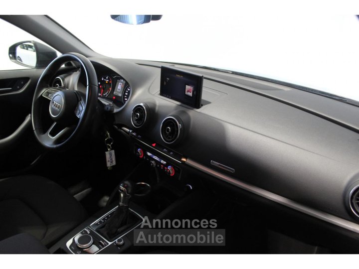 Audi A3 Sportback 20 TDI - 150 - BV S-Tronic 7 8V Business Line PHASE 2 - 11
