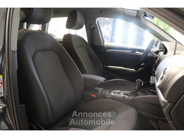 Audi A3 Sportback 20 TDI - 150 - BV S-Tronic 7 8V Business Line PHASE 2 - 14