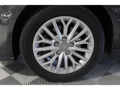 Audi A3 Sportback 20 TDI - 150 - BV S-Tronic 7 8V Business Line PHASE 2   - 29