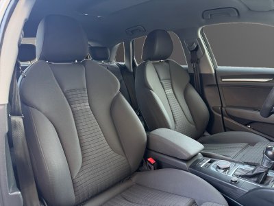 Audi A3 Sportback 14 TFSI COD 150 S tronic 7 S Line bang olufsen siège chauffant démarrage sans clé régulateur de vitesse garantie 12 mois   - 11