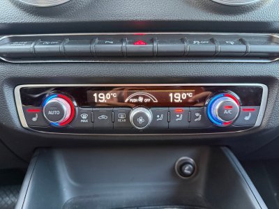 Audi A3 Sportback 14 TFSI COD 150 S tronic 7 S Line bang olufsen siège chauffant démarrage sans clé régulateur de vitesse garantie 12 mois   - 17