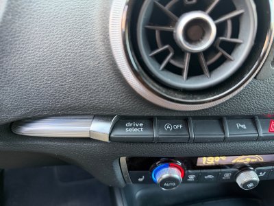 Audi A3 Sportback 14 TFSI COD 150 S tronic 7 S Line bang olufsen siège chauffant démarrage sans clé régulateur de vitesse garantie 12 mois   - 20