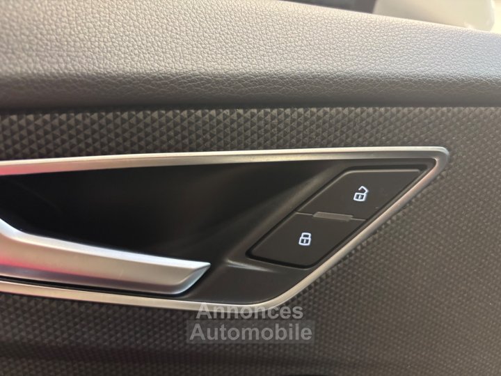 Audi Q2 35 TFSI 150 S tronic 7 S line / 1 ÈRE MAIN / Apple CarPlay / Toit Ouvrant - 30