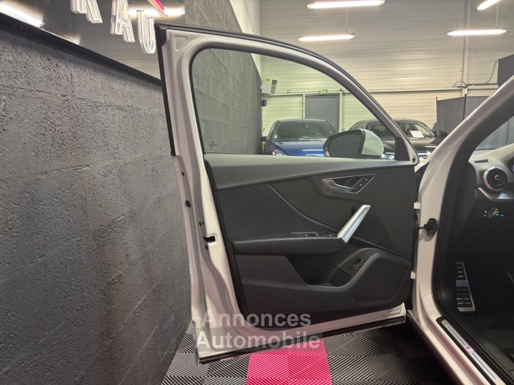 Audi Q2 35 TFSI 150 S tronic 7 S line / 1 ÈRE MAIN / Apple CarPlay / Toit Ouvrant - 36