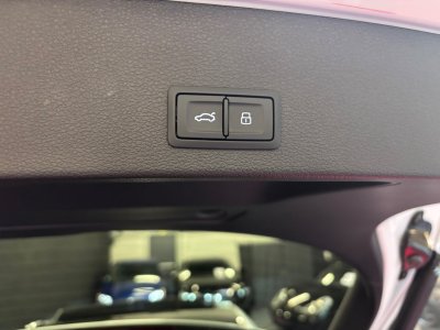 Audi Q2 35 TFSI 150 S tronic 7 S line / 1 ÈRE MAIN / Apple CarPlay / Toit Ouvrant   - 37