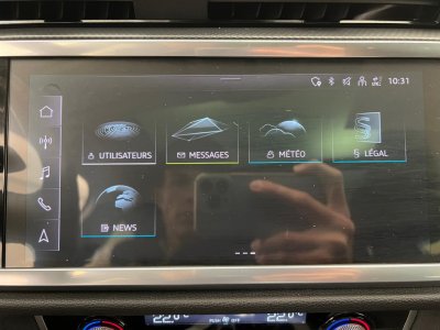 Audi Q3 35 TFSI 150 ch S tronic 7 Business line   - 16