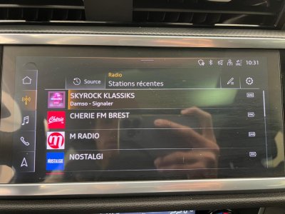 Audi Q3 35 TFSI 150 ch S tronic 7 Business line   - 17